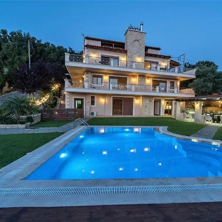 Zeus Villa